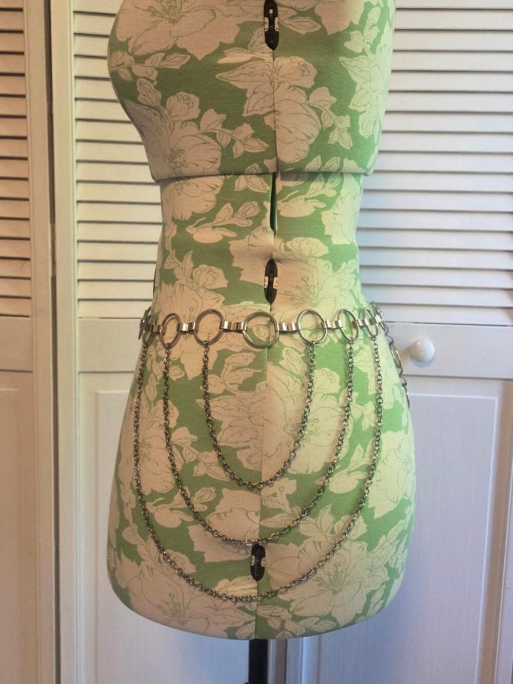 Metal Chain Belt - Picture 4 of 6